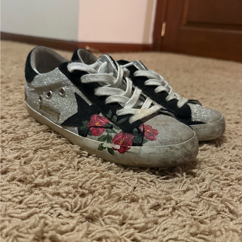 Golden Goose White Silver Sneakers with Black Star and Red Floral Embroidery - Picture 10 of 15